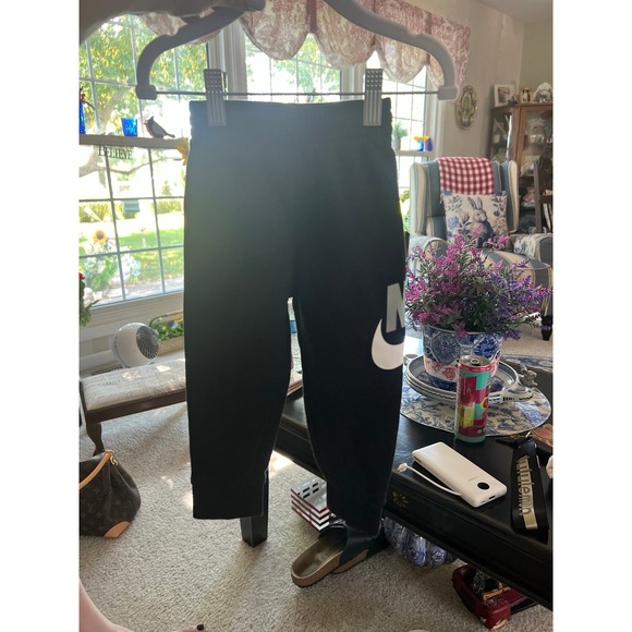 Nike joggers black boys 18 months - Picture 1 of 3